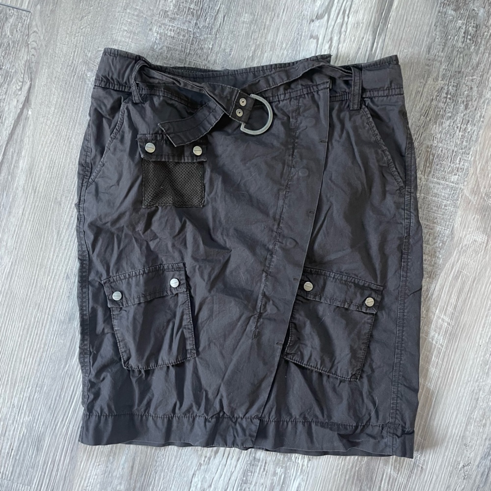 Y2K mini skirt